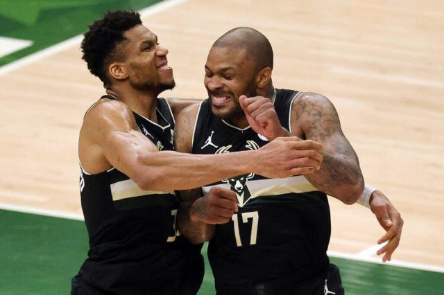 塔克离开对雄鹿有多伤?五小阵容仍是布帅选择之一